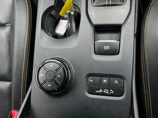 2024 Ford Ranger Wildtrak - Roller Cover Towbar 379689749