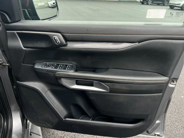 2024 Ford Ranger Wildtrak - Roller Cover Towbar 379689732