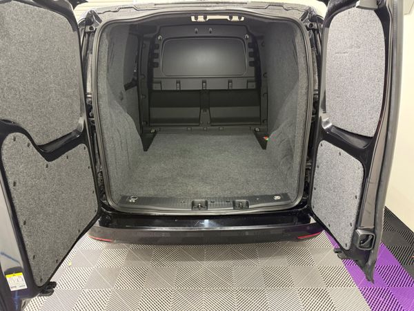 2024 VOLKSWAGEN CADDY 4 MOTION SPORT 122 379691096