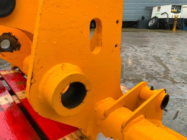 JCB TELEPORTER Q/FIT HEADSTOCK......716. 379602743