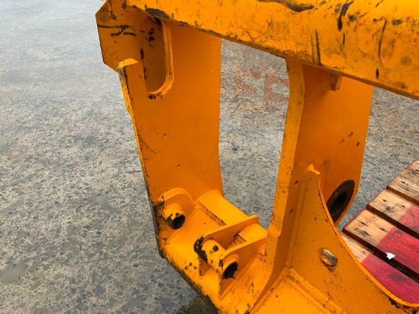 JCB TELEPORTER Q/FIT HEADSTOCK......716. 379602755