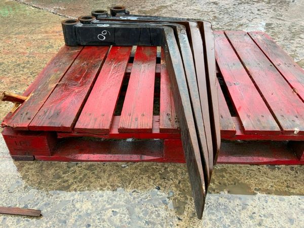 ASSORTED FORKLIFT / TELEPORTER  FORKS. 379602722