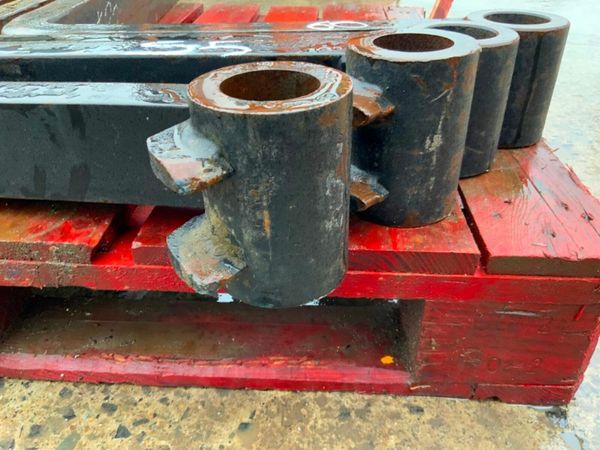 ASSORTED FORKLIFT / TELEPORTER  FORKS. 379602731