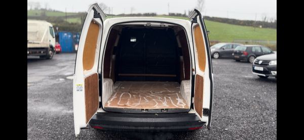 Volkswagen Caddy 2017 2.0 diesel 379616296