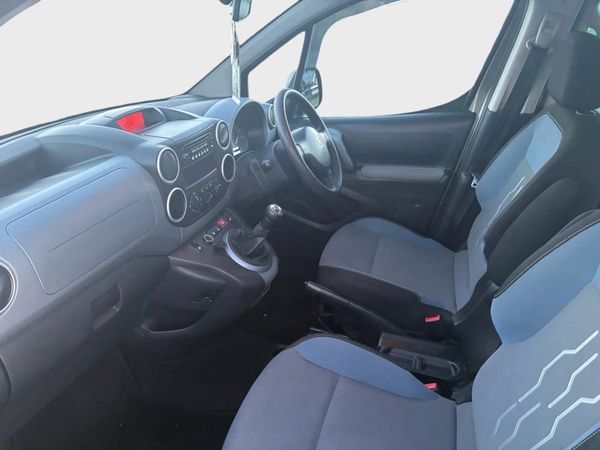 Peugeot Partner Wheelchair Assessable 1.6 HDI Tepe 379785343