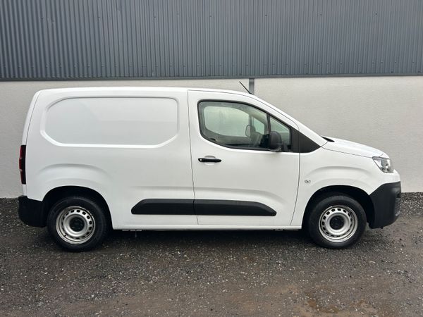2021 Citroen Berlingo / €11’450 Inc Vat 379719596