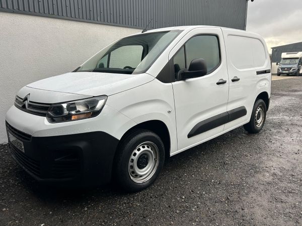 2021 Citroen Berlingo / €11’450 Inc Vat 379719600
