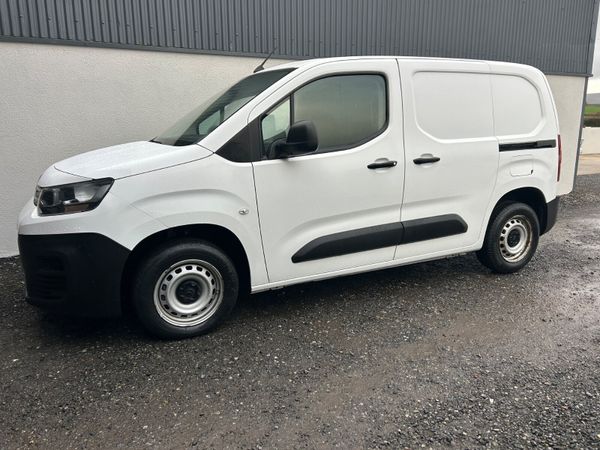 2021 Citroen Berlingo / €11’450 Inc Vat 379719602