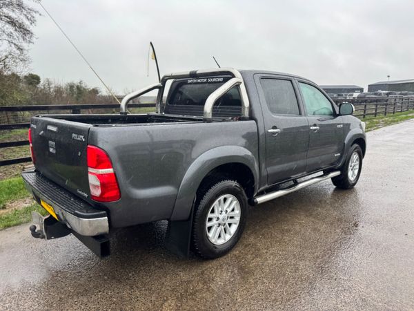 161 Toyota Hilux Invincible 3.0L D4D*****No Vat 379859217