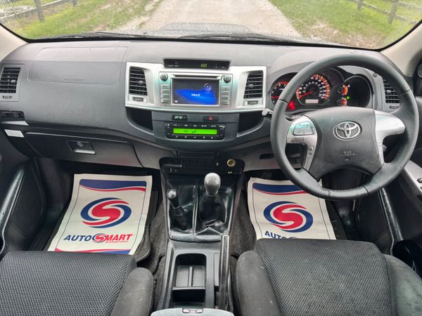 161 Toyota Hilux Invincible 3.0L D4D*****No Vat 379859235