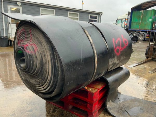 68"  RUBBER TRAILER MATTING........626. 379868192