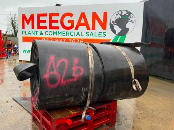 68"  RUBBER TRAILER MATTING........626. 379868196