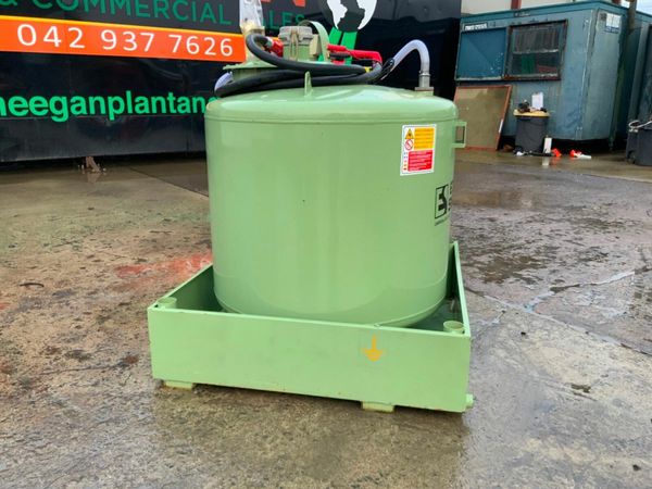500 Ltr FUEL TANK / BOWSER CUBE.....2144h. 379870540