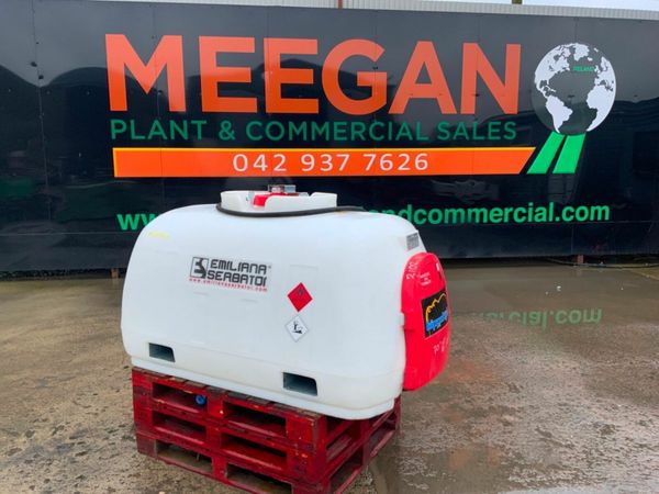 960lts FUEL STORAGE / DELIVERY BOWSER.....2102h. 379882946