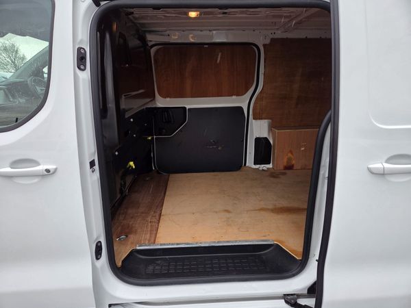 Vauxhall Vivaro Sport 379891643