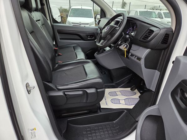 Vauxhall Vivaro Sport 379891644