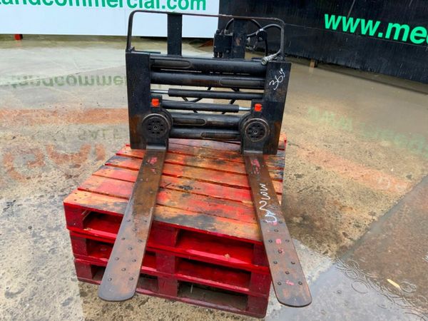 FORK POSITIONERS CLAMPING CARRIAGE....3325. 379897906