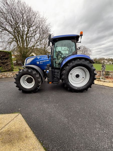 New Holland T7.225 379940786