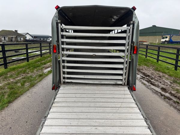 Ifor Williams 12ft Cattle Trailer 379952676