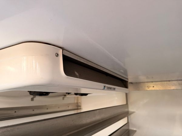 Volkswagen Crafter 2019 Fridge Van 379952818