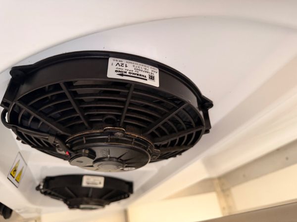 Volkswagen Crafter 2019 Fridge Van 379952826