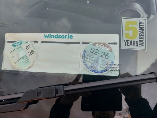 Renault Trafic 212 LWB 2.0L...Like NEW Condition 379973486