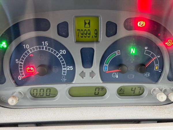 New Holland T7 200 379986795