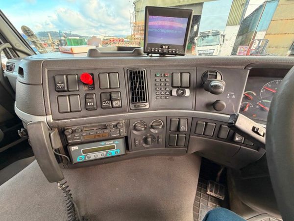 VOLVO 6 WHEELER PLANT TRUCK RECOVERY 379907834