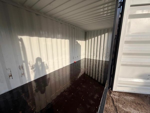 UNUSED 20ft SHIPPING CONTAINER....4 SIDE DOOR. 379908470