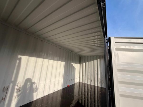 UNUSED 20ft SHIPPING CONTAINER....4 SIDE DOOR. 379908471