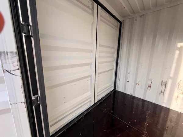 UNUSED 20ft SHIPPING CONTAINER....4 SIDE DOOR. 379908474