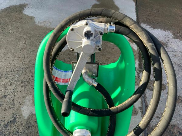 120lt PORTABLE FUEL DELIVERY TANK.........2051. 379909056