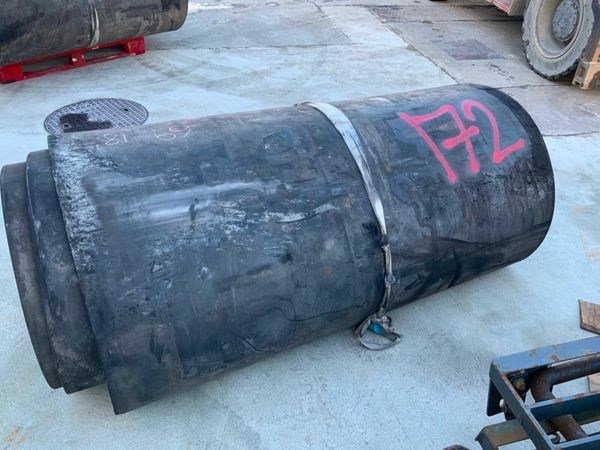 69" x 18mm RUBBER MATTING....PER FOOT.......172. 379936620