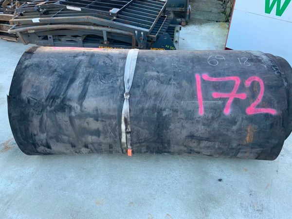 69" x 18mm RUBBER MATTING....PER FOOT.......172. 379936624