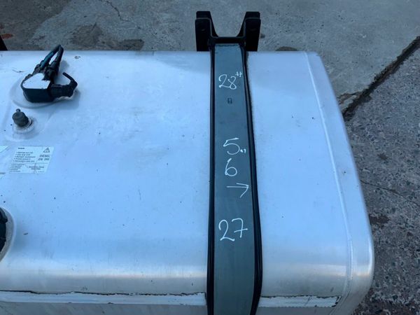 590lt  ALUMINIUM  FUEL TANK. & CRADLE......829. 379936715