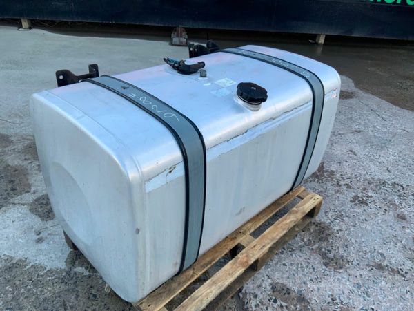 590lt  ALUMINIUM  FUEL TANK. & CRADLE......829. 379936719