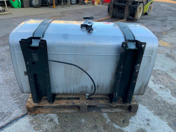 590lt  ALUMINIUM  FUEL TANK. & CRADLE......829. 379936722