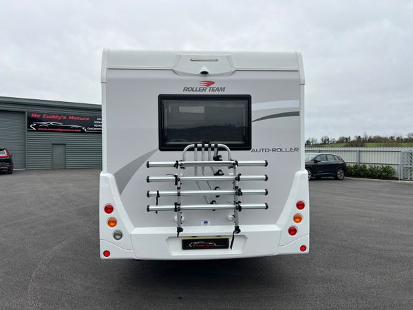 2025 Ford Roller Team 6 Berth - 6 Belts 3500KG 380041058