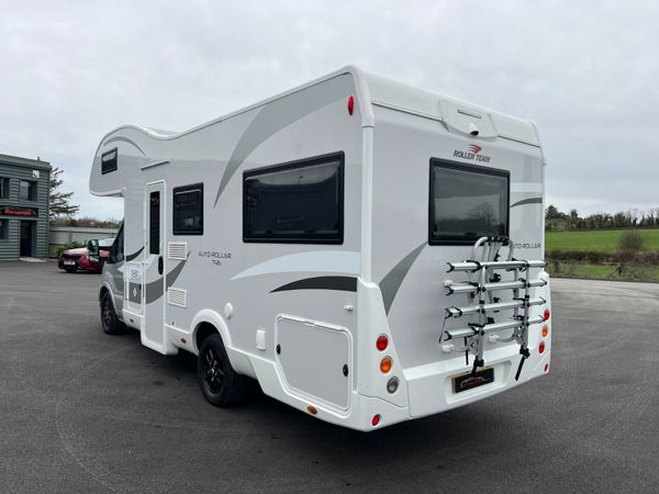 2025 Ford Roller Team 6 Berth - 6 Belts 3500KG 380041060