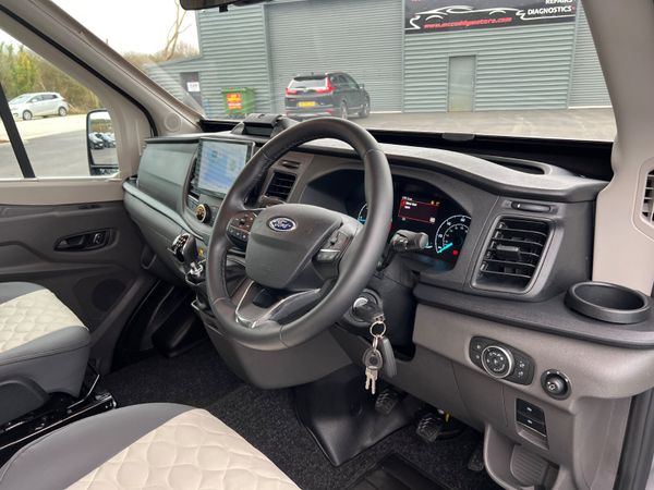 2025 Ford Roller Team 6 Berth - 6 Belts 3500KG 380041066