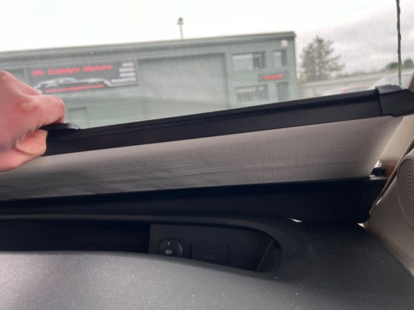 2025 Ford Roller Team 6 Berth - 6 Belts 3500KG 380041067