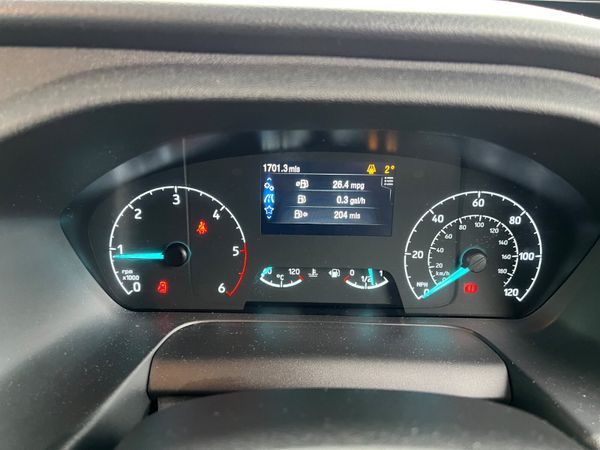 2025 Ford Roller Team 6 Berth - 6 Belts 3500KG 380041069