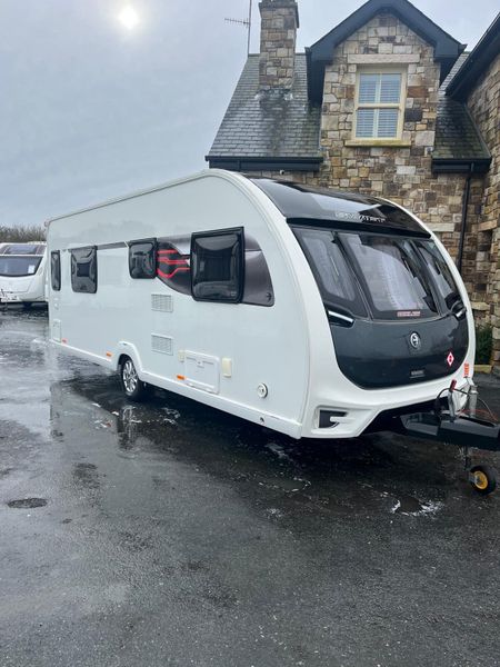 ✨STUNNING SWIFT ECCLES 4 BERTH ISLAND BED✨ 380030562