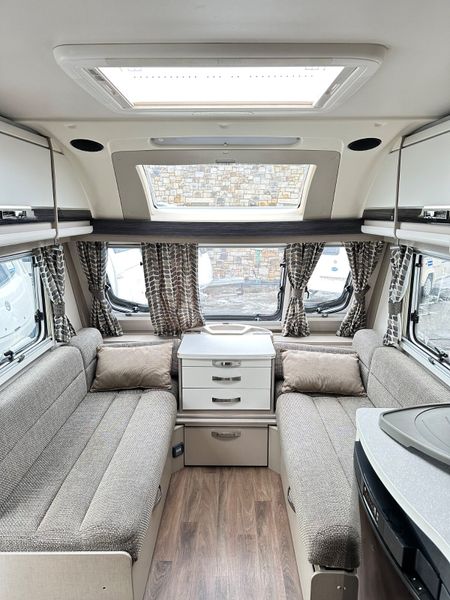 ✨STUNNING SWIFT ECCLES 4 BERTH ISLAND BED✨ 380030565