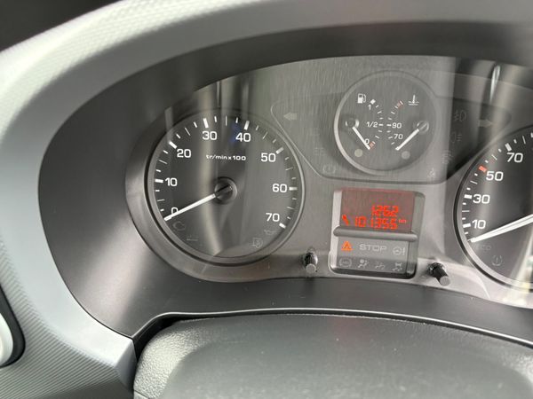 2019 Peugeot Partner 1.6hdi 3 seater 380036474