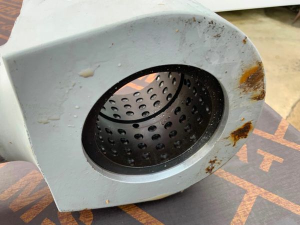 UNUSED CASE WX168 CYLINDER ROD.....84550118. 380131351