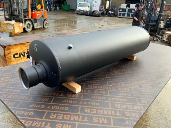 UNUSED CASE IH DPF FILTER....... CNH 47447513. 380131382