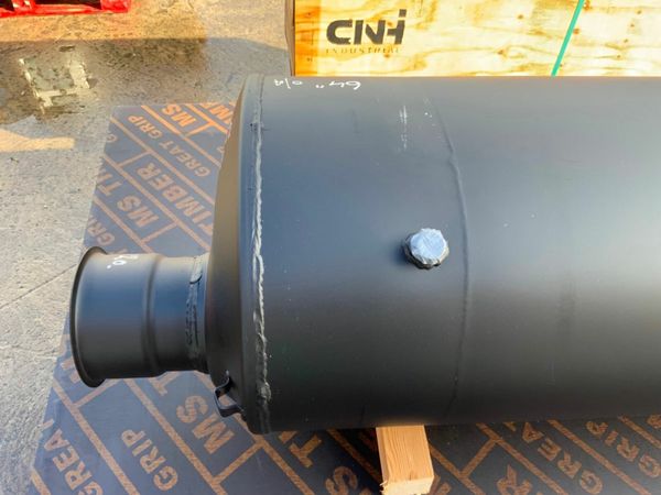 UNUSED CASE IH DPF FILTER....... CNH 47447513. 380131386