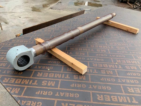 UNUSED CASE WX168 CYLINDER ROD.....84550118. 380131339