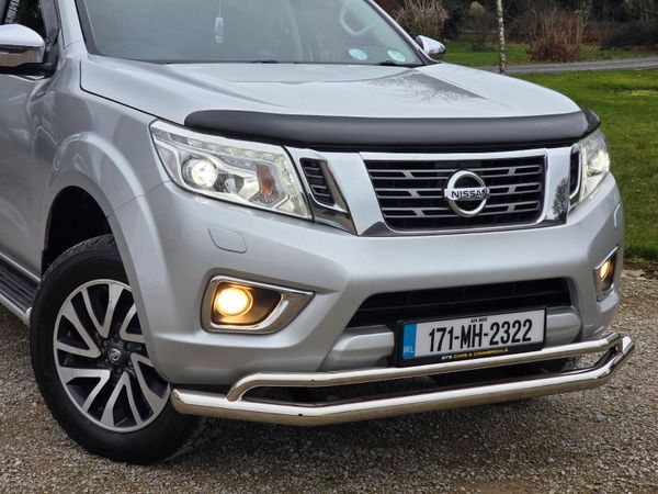 Nissan Navara 2017 380265347